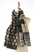 Load image into Gallery viewer, Létol | Coline Scarf in Noir Gris