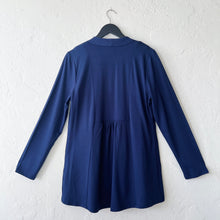 Load image into Gallery viewer, Core Travel Jacket in Navy