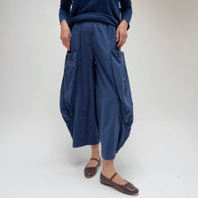 Load image into Gallery viewer, Eleven Stitch | Double Pocket Cotton Pant in Midnight
