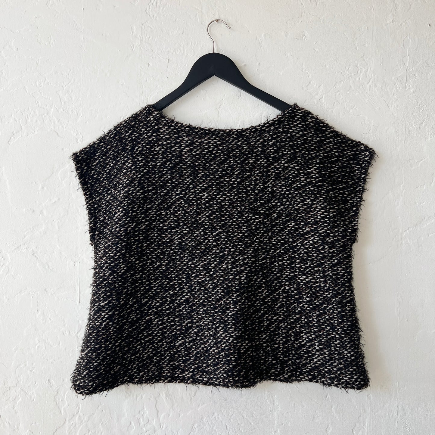 Bess Sweater Vest in Nero Knit