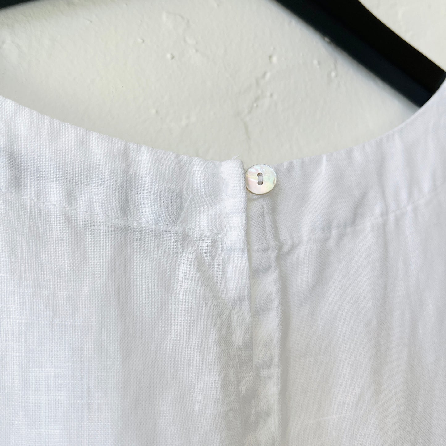 Hi-Low Tank in White