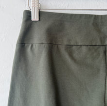 Load image into Gallery viewer, Habitat | Stonewash Cotton Spun Easy Pant in Forest