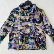 Load image into Gallery viewer, Aspen Knit Brushstroke Print Pullover in Midnight
