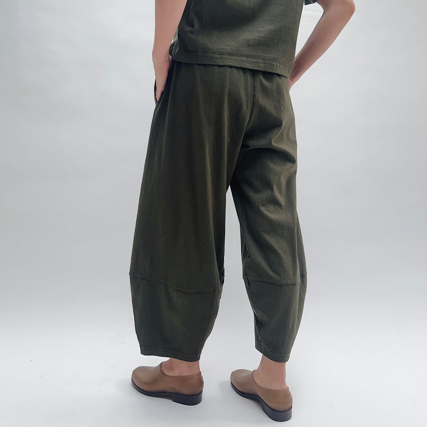 Pacific Cotton | Cotton Oliver Pant in Peppercorn