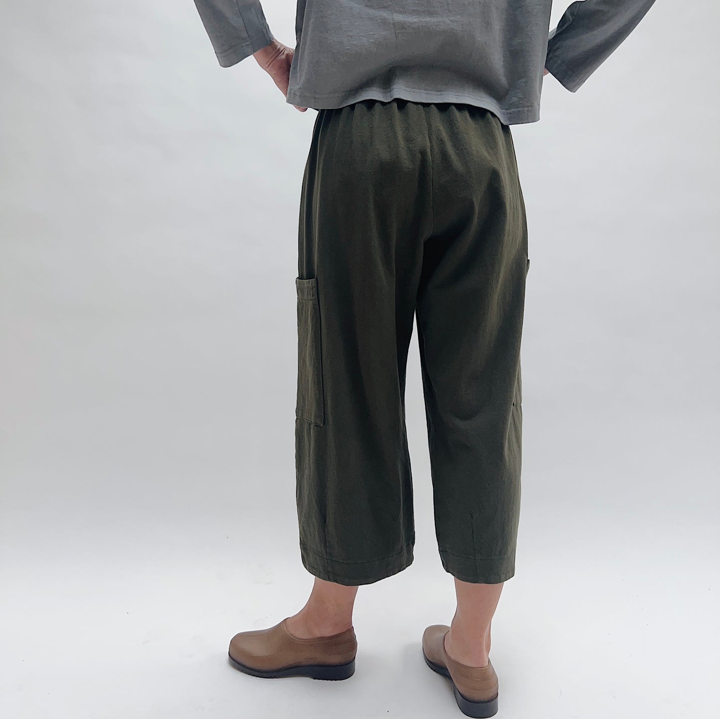 Pacific Cotton | Cotton Pasha Pant in Peppercorn