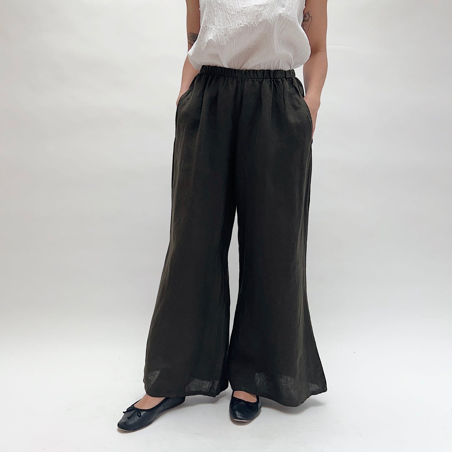 Linen Osca Pant in Peppercorn