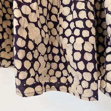 Load image into Gallery viewer, Fahari Bazaar | Sula Skirt in Dots Print
