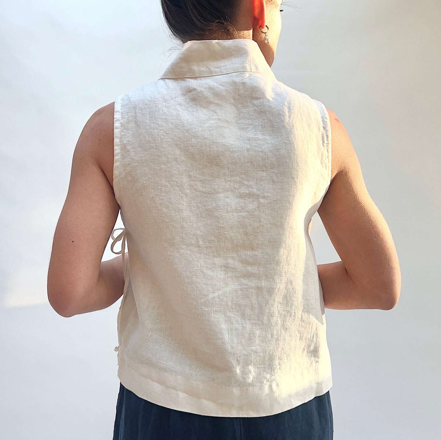 Koryo Vest in Cream