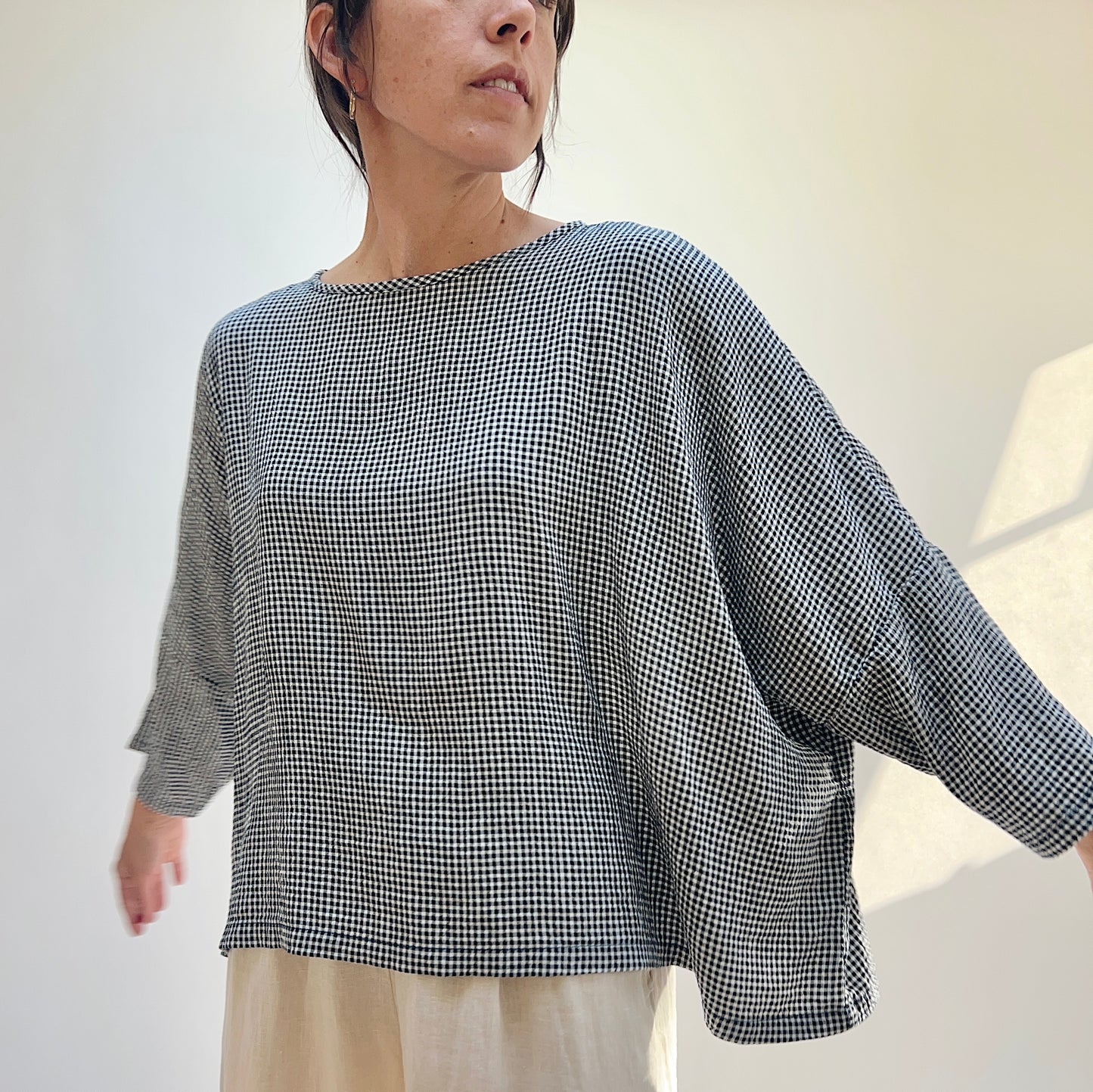 One Size Crop Top in Naval Mini Crinkle Check