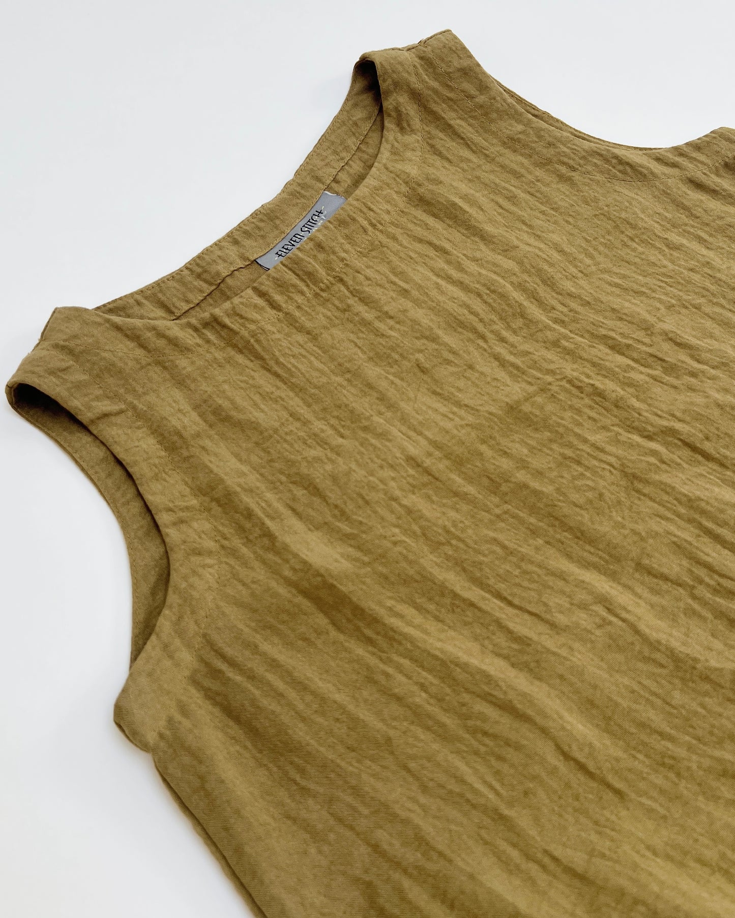 Travel Bubble Dress in Moss