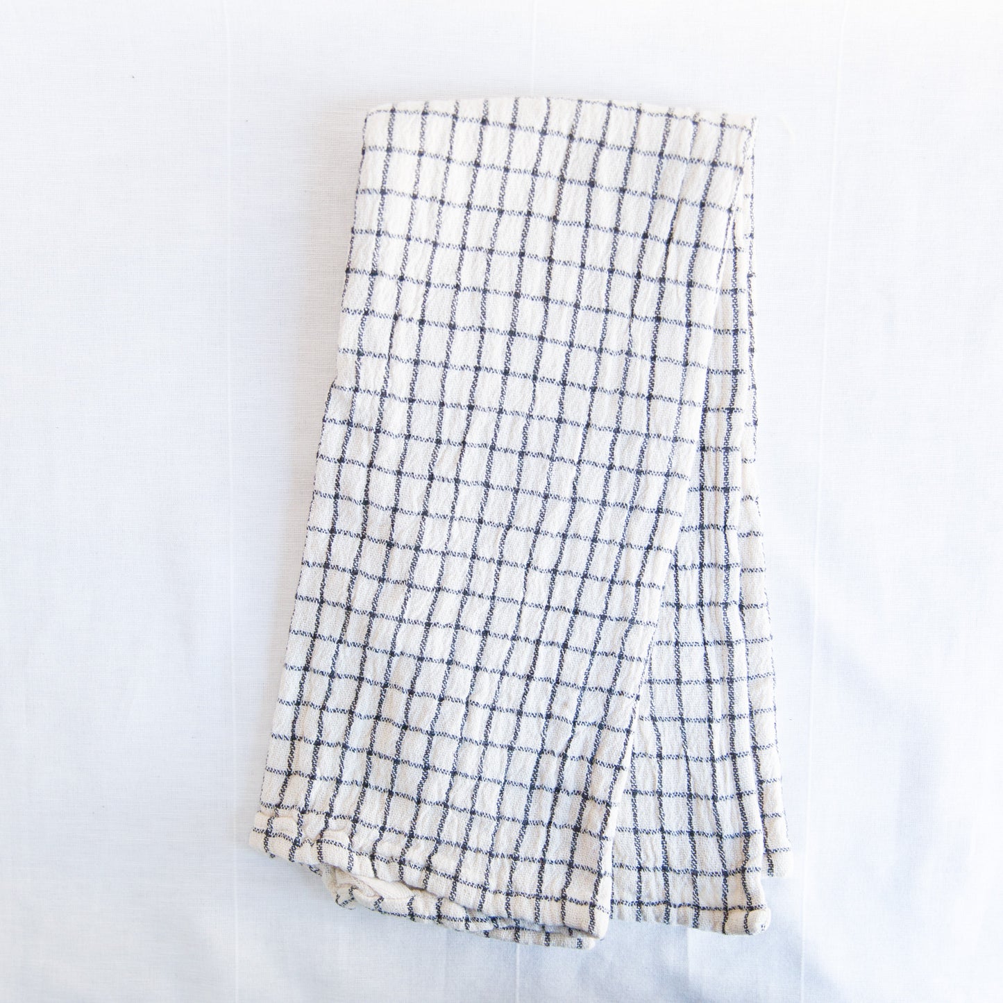 checkered cotton dishtowel