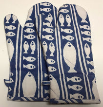 Load image into Gallery viewer, Blue Striped Fish Oven Mitt

