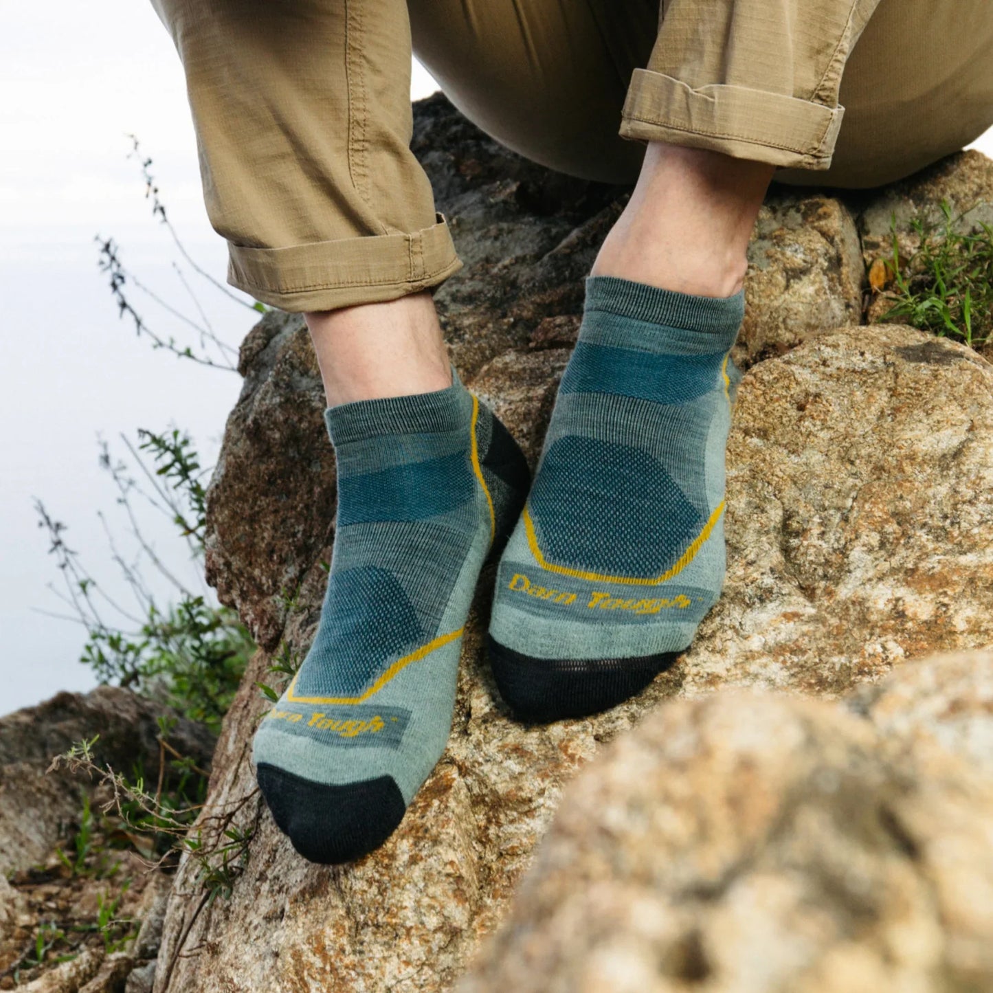 Light Hiker No Show Lightweight Hiking Sock in Seafoam
