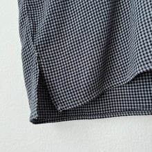 Load image into Gallery viewer, Cut Loose | One Size Mini Check V Neck Top in Grey
