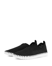 Load image into Gallery viewer, Ilse Jacobsen | Tulip Slip On Sneakers in Black
