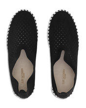 Load image into Gallery viewer, Ilse Jacobsen | Tulip Slip On Sneakers in Black
