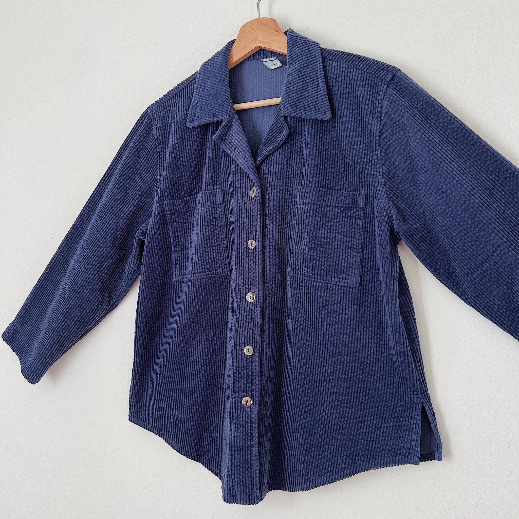 Women's Wide-Wale Corduroy Big Shirt