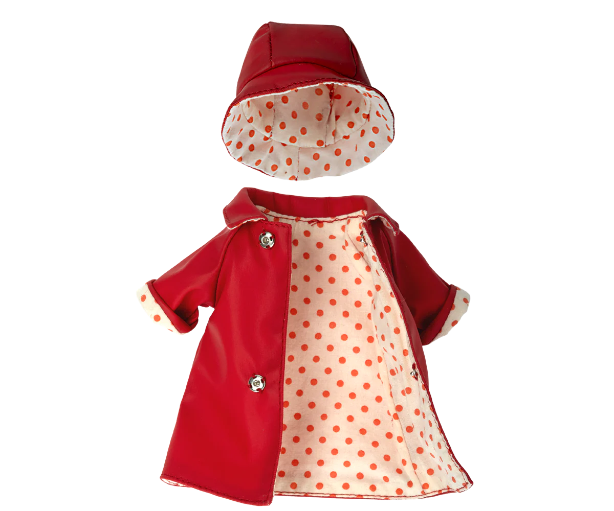 Raincoat and Hat for Teddy Mum