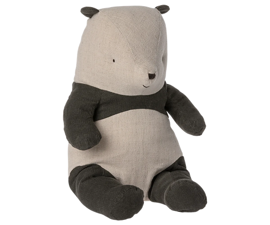 Medium Panda