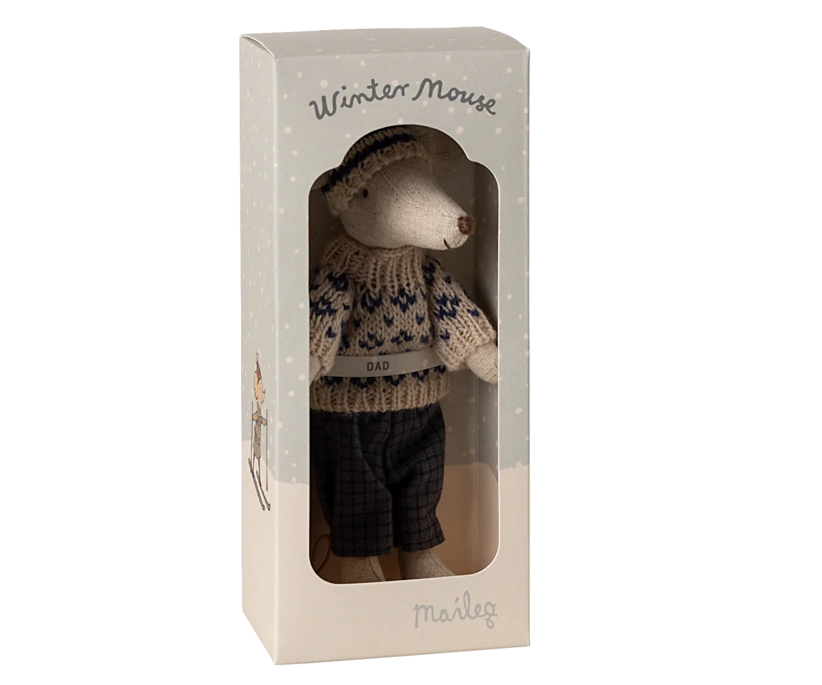 Maileg Winter Mouse Ski Dad — linen mouse doll in a cream and navy Fair Isle knit sweater and dark gingham shorts, displayed inside the Winter Mouse gift box labeled Dad
