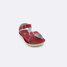 Load image into Gallery viewer, Salt Water | Kids&#39; Surfer Sandal in Red
