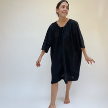 Load image into Gallery viewer, Uzi | Kisa Dress in Black
