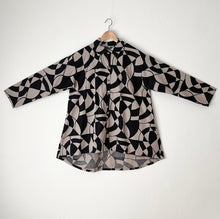Load image into Gallery viewer, Bryn Walker | Mirren Button Down in Llama Print
