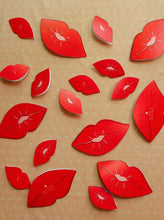 Load image into Gallery viewer, Bisou Lips Mini Card, Box of 6
