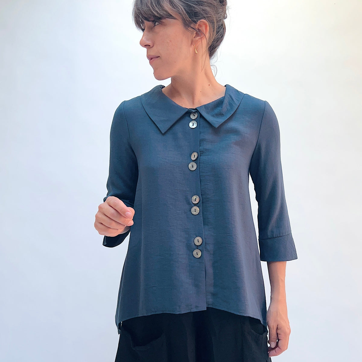 Twin Button Top in Carbon