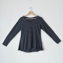 Load image into Gallery viewer, Cut Loose | Modern Linen Blend Top in Anthracite Stripe

