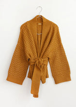 Load image into Gallery viewer, Matta | Kimono Pujpu Jacket in Mustard
