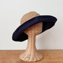 Load image into Gallery viewer, Cotton &amp; Linen Wide Brim Hat in Reversible Navy
