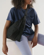 Load image into Gallery viewer, Baggu | Large Crescent Bag in Black
