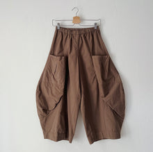 Load image into Gallery viewer, Eleven Stitch | Double Pocket Pant in Grey Ochre
