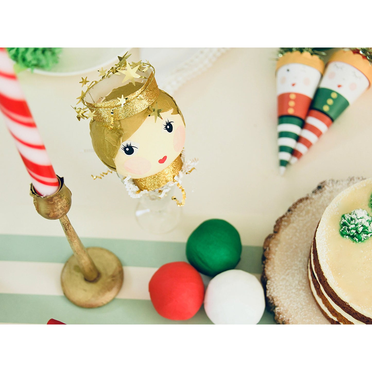 Angel Deluxe Surprise Ball