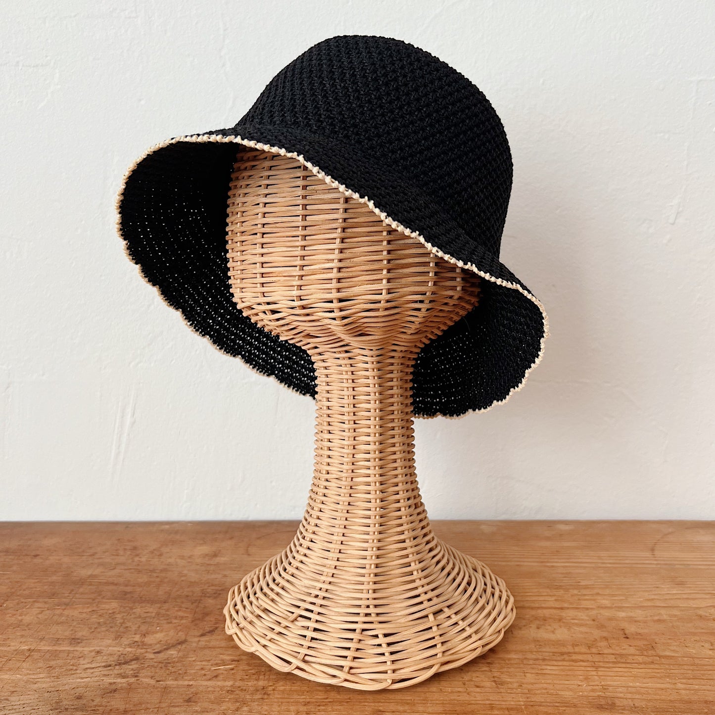 Knit Paper Bucket Hat in Black