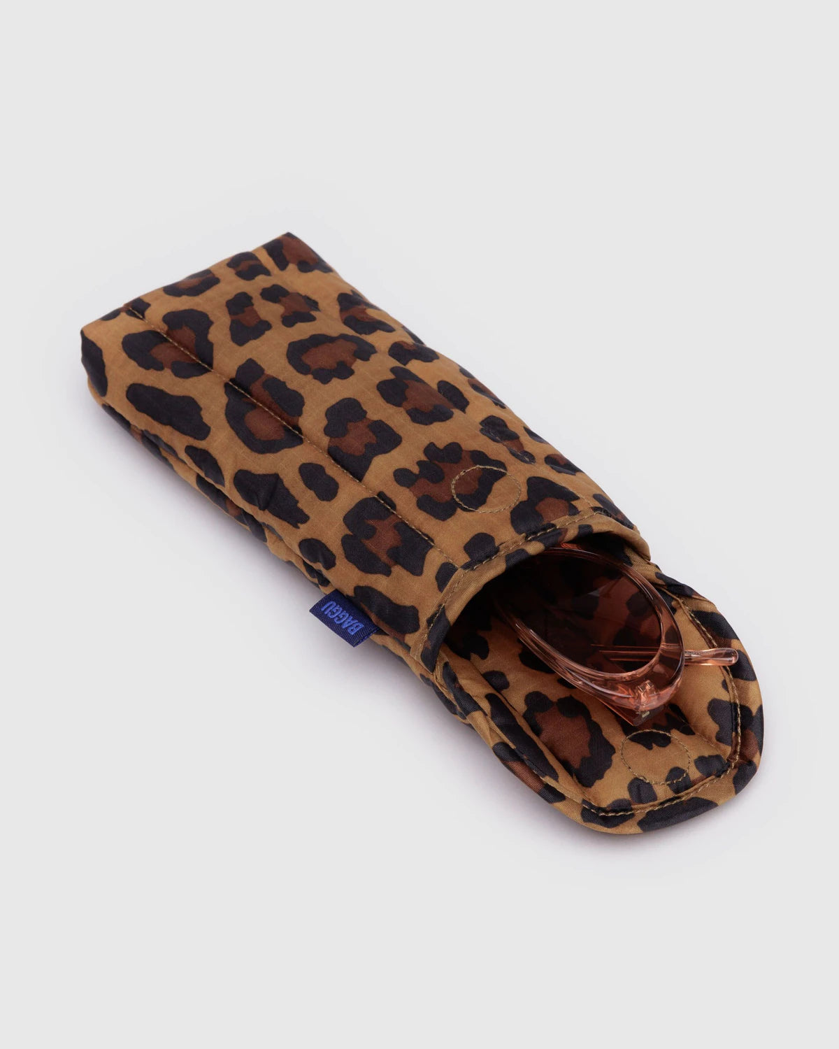 Baggu | Puffy Glasses Sleeve in Leopard