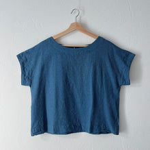 Load image into Gallery viewer, Cut Loose | Crosshatch Short Sleeve Top in Amalfi
