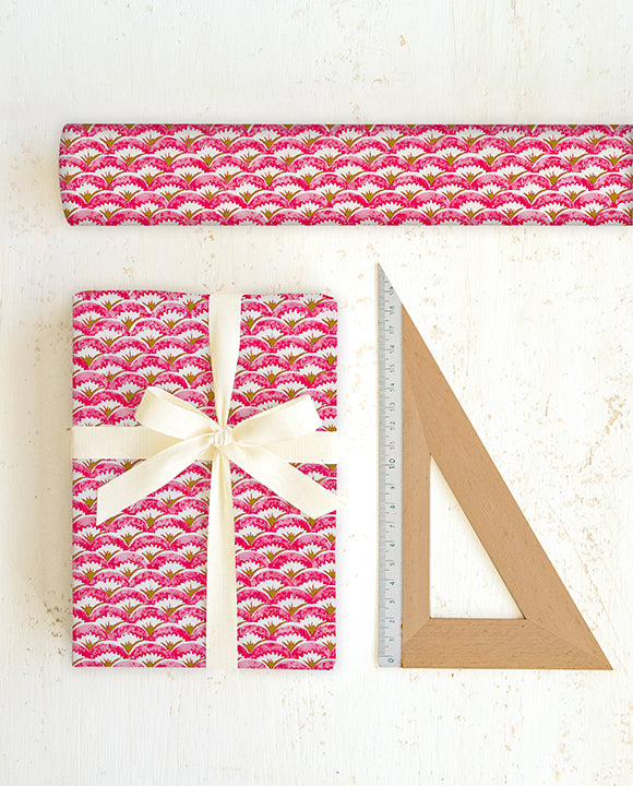 Grafiche Tassotti | Archetti Rosa Italian Wrapping Paper