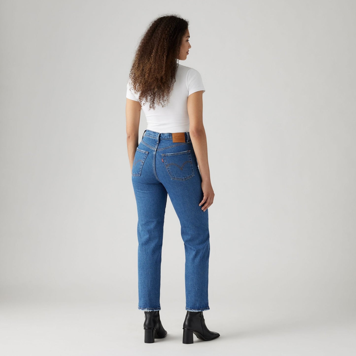 Levi's | Ribcage Straight Ankle in Jazz Pop