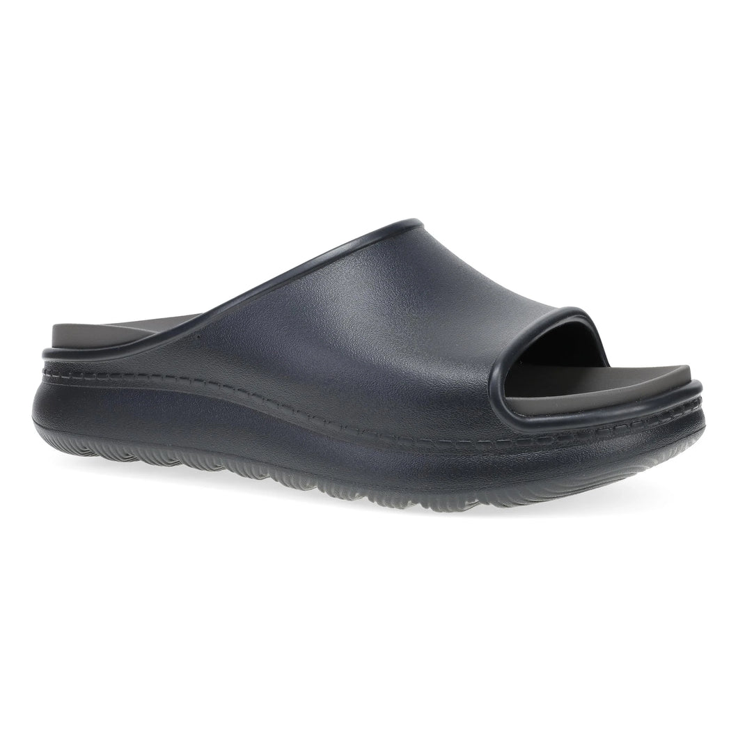 Dansko | Devyn Sandal in Black