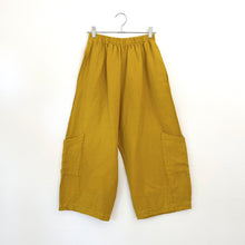 Load image into Gallery viewer, Bryn Walker | Heavy Linen Casbah Pant in Pomelo

