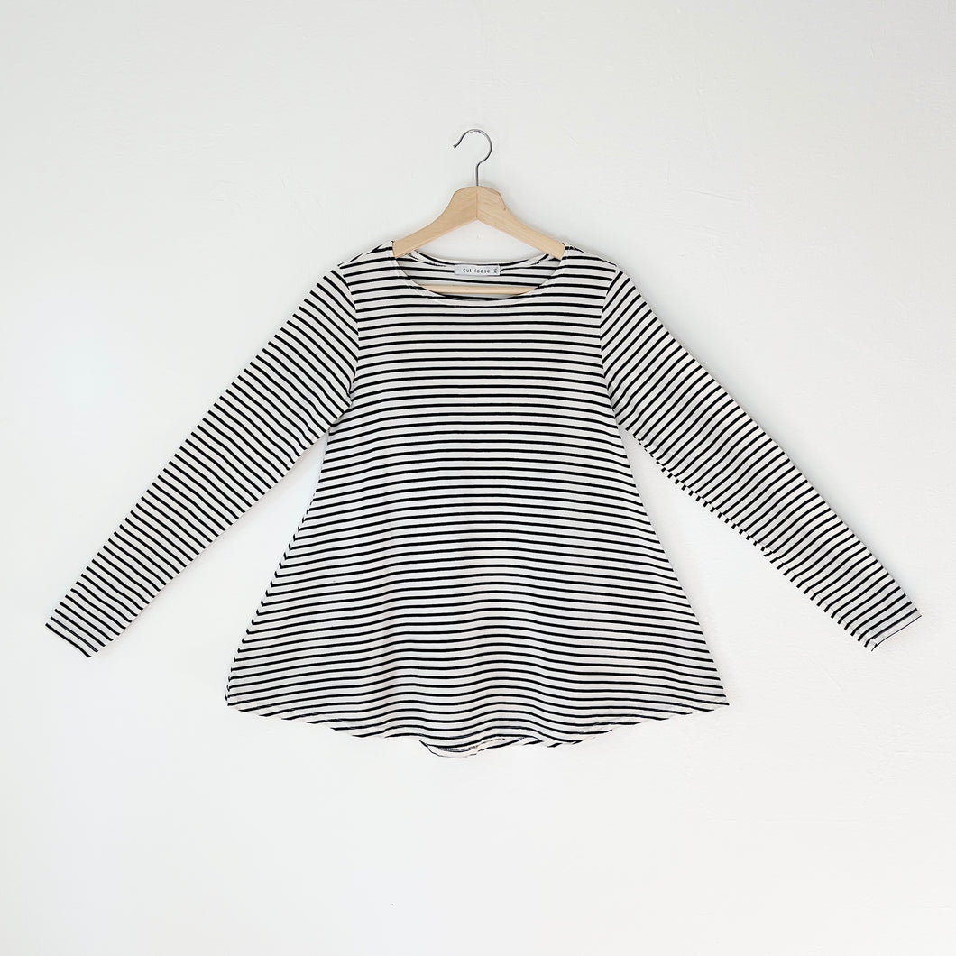 Cut Loose | Fit & Flare Top in Laundered Stripe