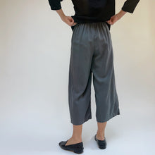 Load image into Gallery viewer, Cut Loose | Tencel Flat Front Flood in Anthracite
