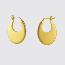 Load image into Gallery viewer, Jane Diaz | Mini Oval Gold Hoops
