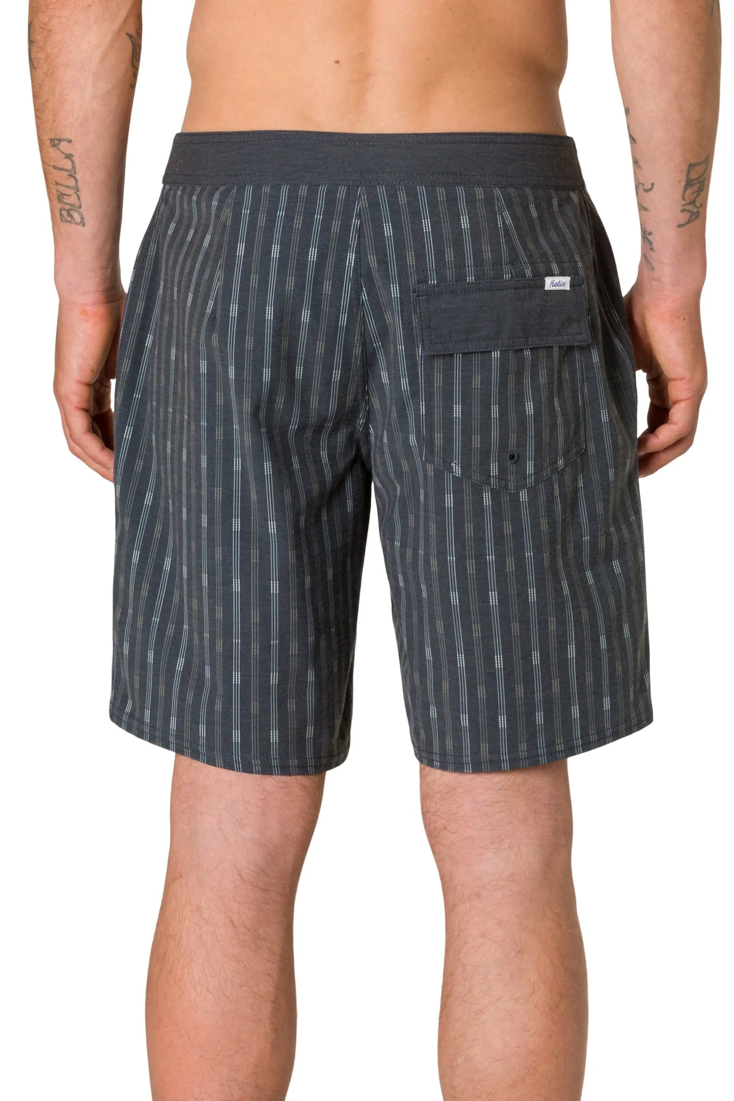 Crossroads Hybrid Trunk In Black Wash