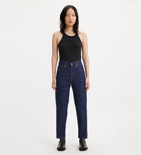 Load image into Gallery viewer, Levi&#39;s | Japanese Selvedge Column Jeans in Moj Dark Wash
