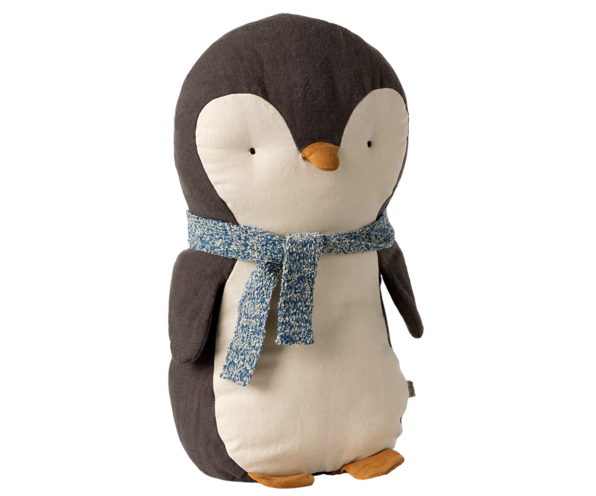 Medium Penguin