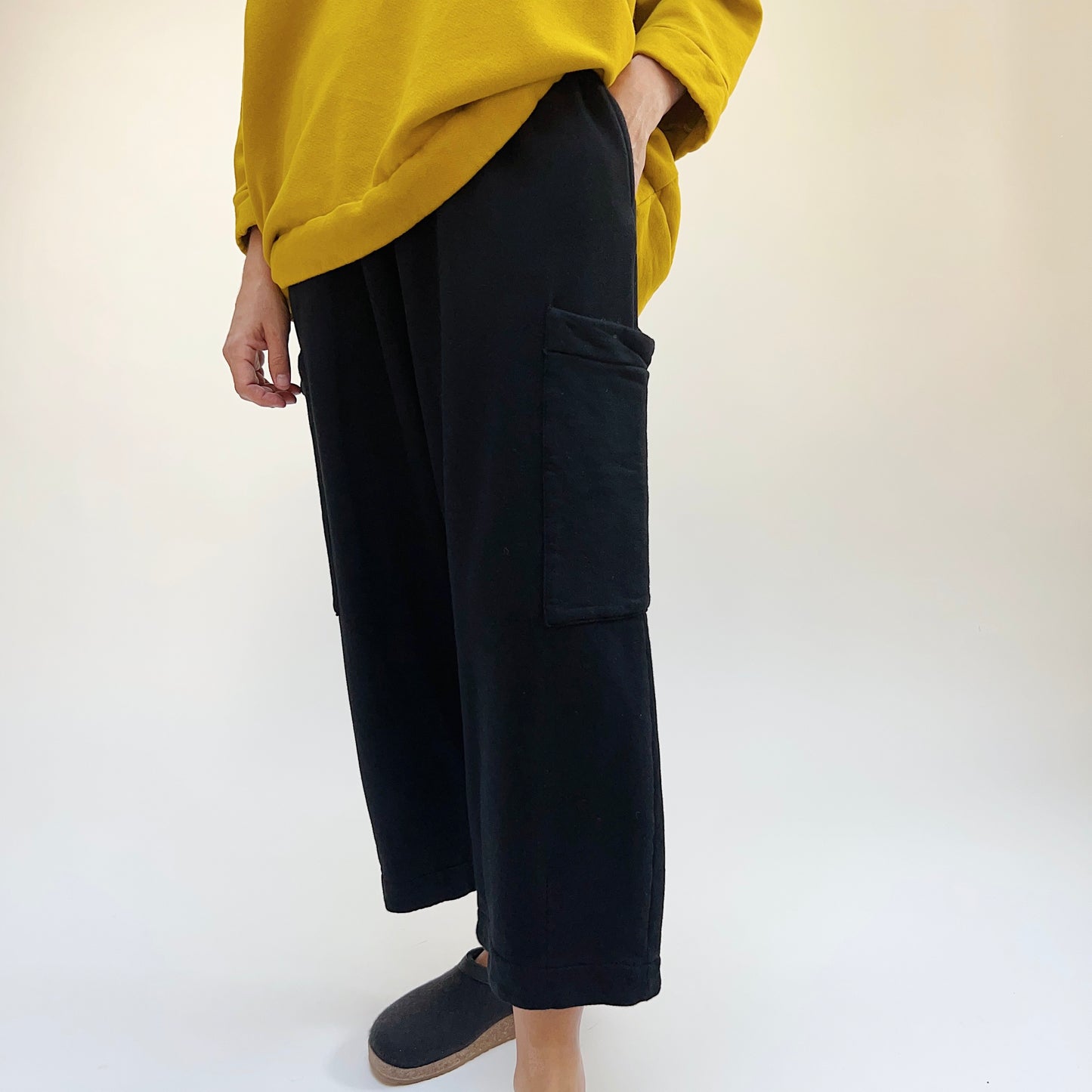 Bryn Walker | Pasha Fleece Pant in Black