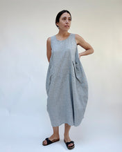 Load image into Gallery viewer, Cut Loose | Crosshatch Pocket Dress in Grey
